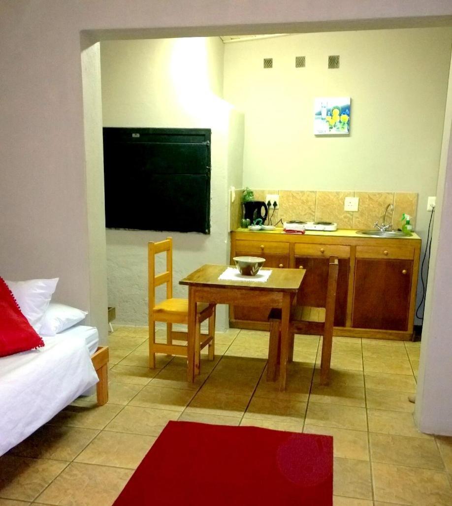 Artkaroo Stay Oudtshoorn Eksteriør billede